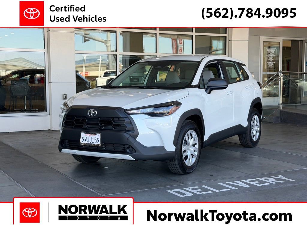 Certified 2026 Toyota Corolla Cross L image 1