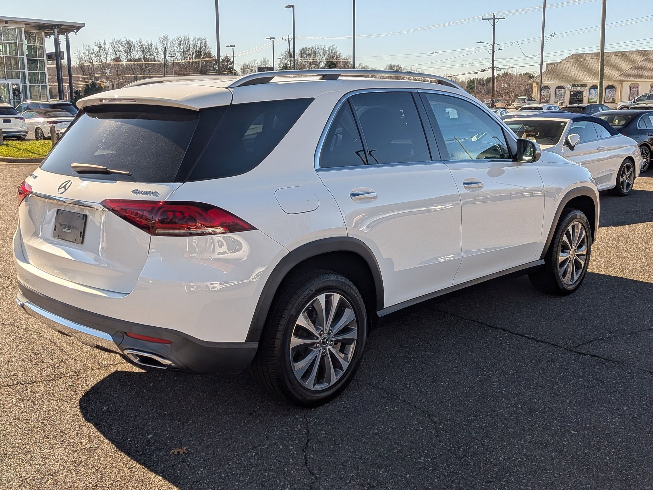 Certified 2020 Mercedes-Benz GLE 350 4MATIC image 3