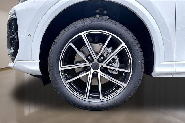 New 2026 Audi Q5 Premium Plus AWD/4WD image 12