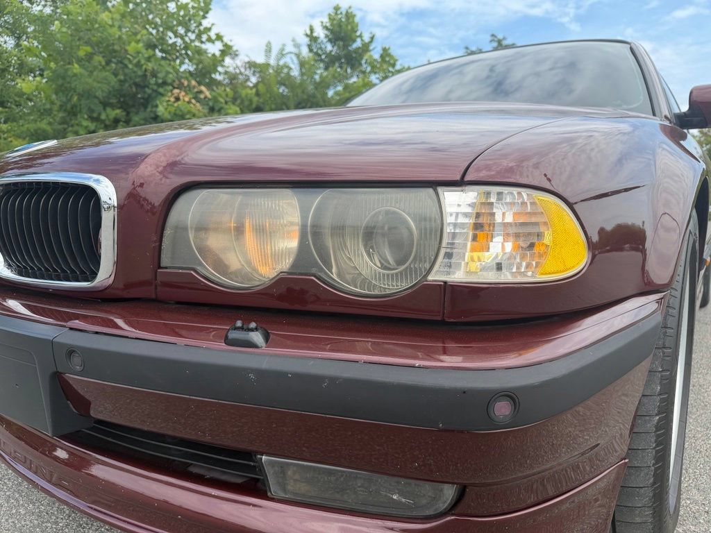 Used 2001 BMW 740iL RWD image 9