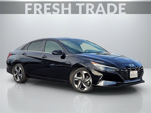 Used 2022 Hyundai Elantra SEL w/ Convenience + Premium Package