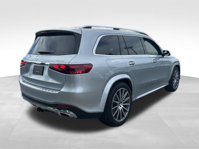 Used 2025 Mercedes-Benz GLS 450 4MATIC image 4