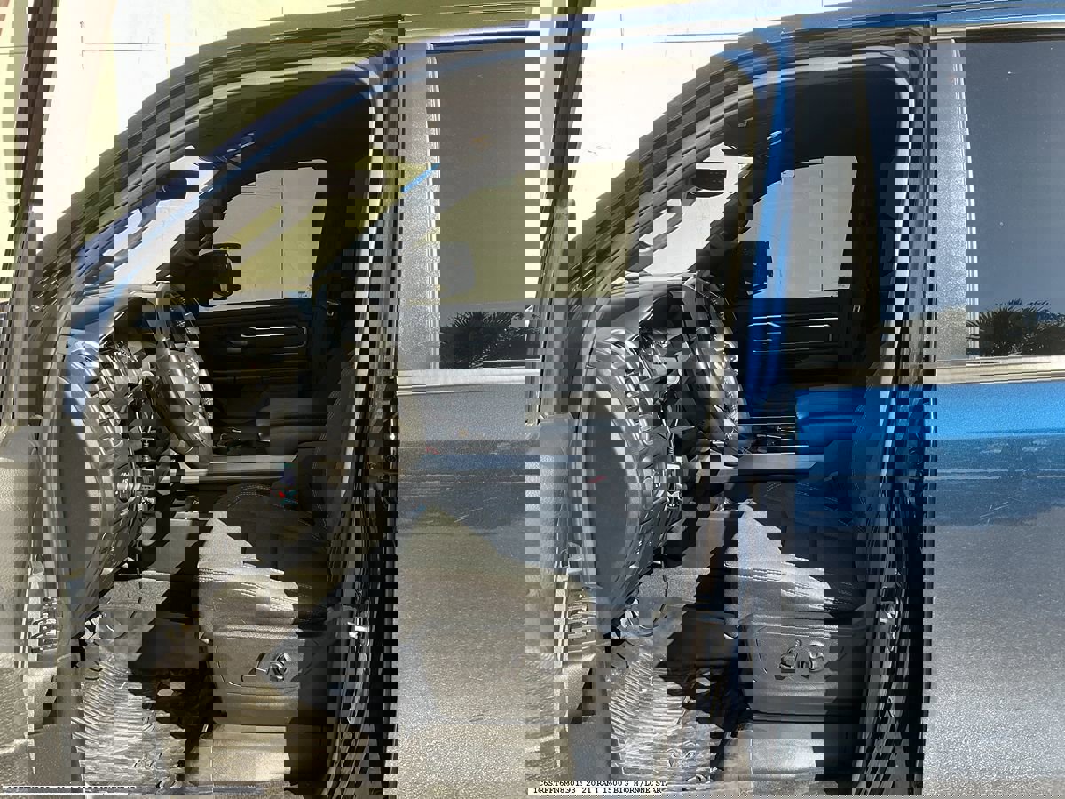 Used 2021 RAM 1500 Lone Star image 9