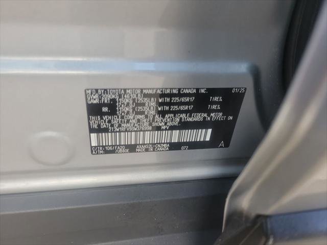 Certified 2025 Toyota RAV4 XLE image 36