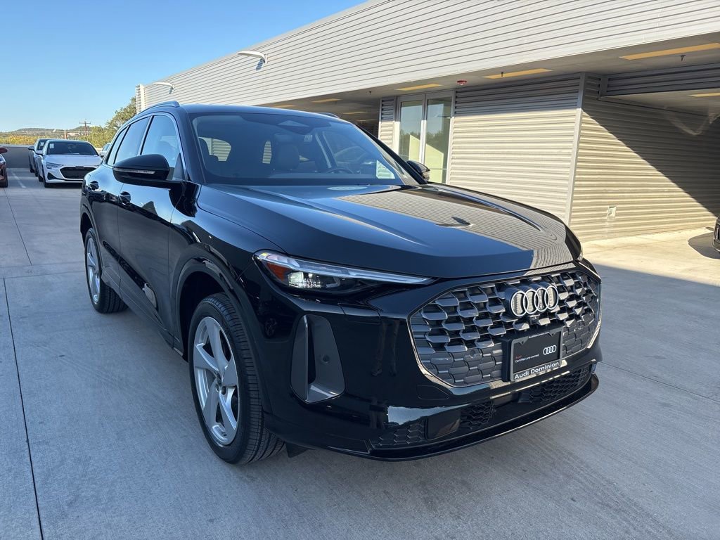 Certified 2025 Audi Q5 Premium Plus w/ Premium Plus image 3