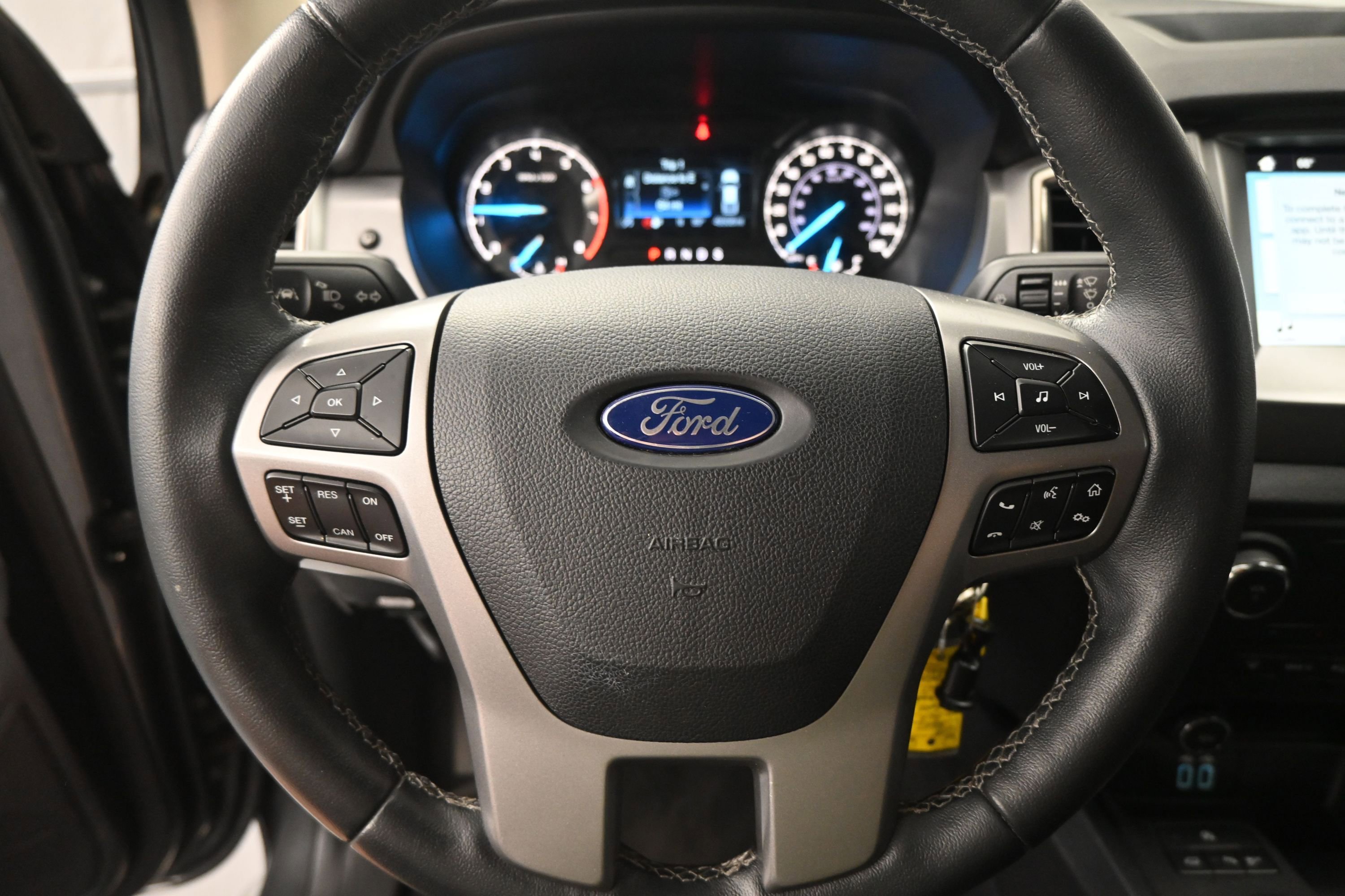 Used 2019 Ford Ranger XLT w/ Equipment Group 301A Mid AWD/4WD image 11