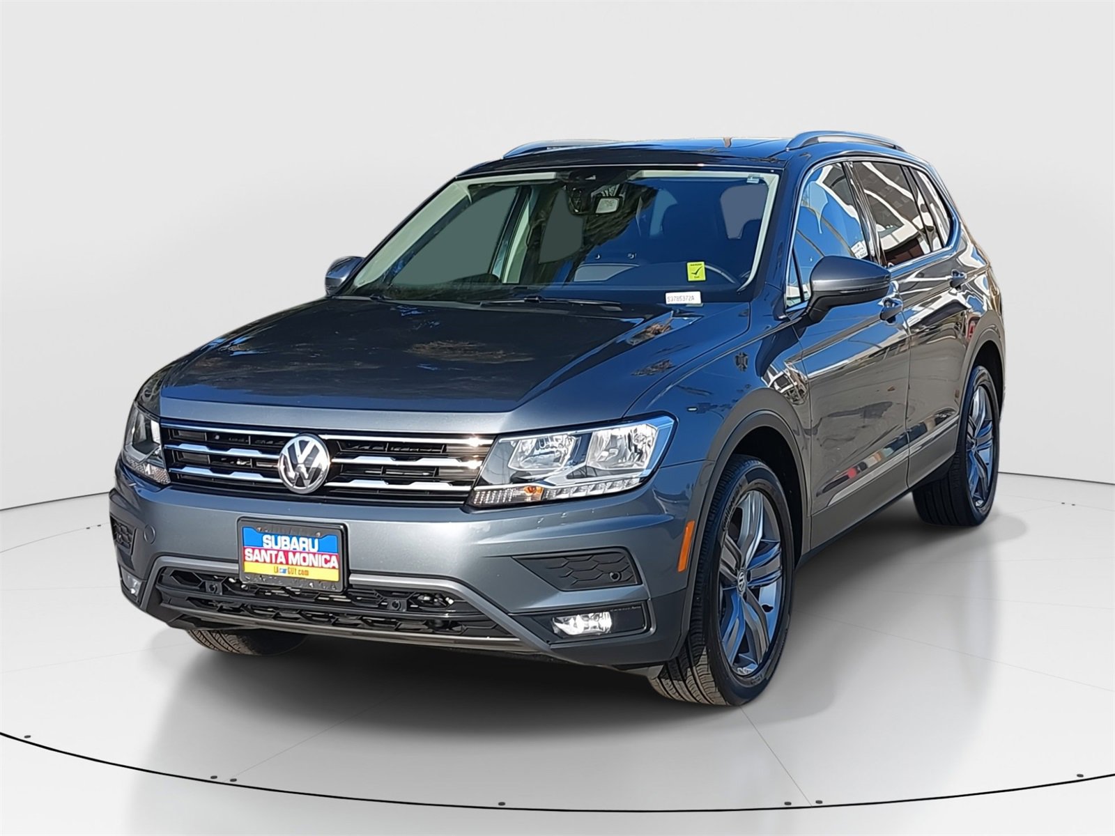 Used 2021 Volkswagen Tiguan SEL image 3