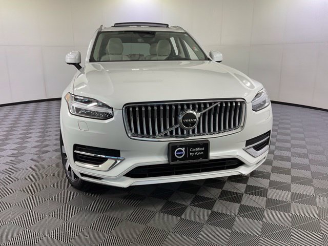 Certified 2024 Volvo XC90 T8 Ultimate AWD/4WD image 8