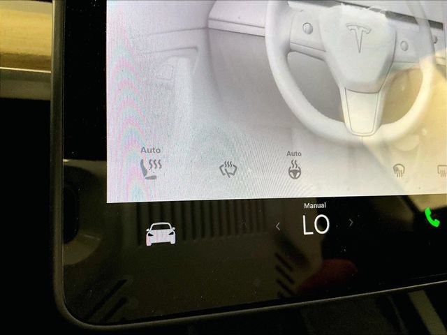 Used 2022 Tesla Model Y Long Range AWD/4WD image 30