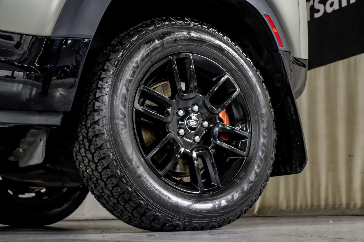 Used 2023 Land Rover Defender 110 X image 54