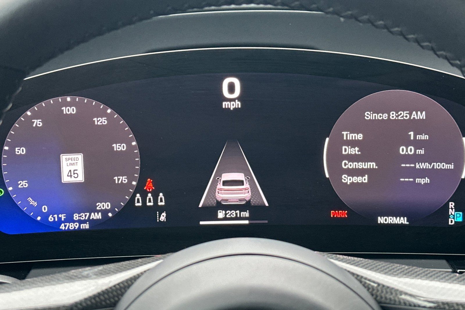 Used 2025 Porsche Macan Turbo Electric w/ Premium Package image 25