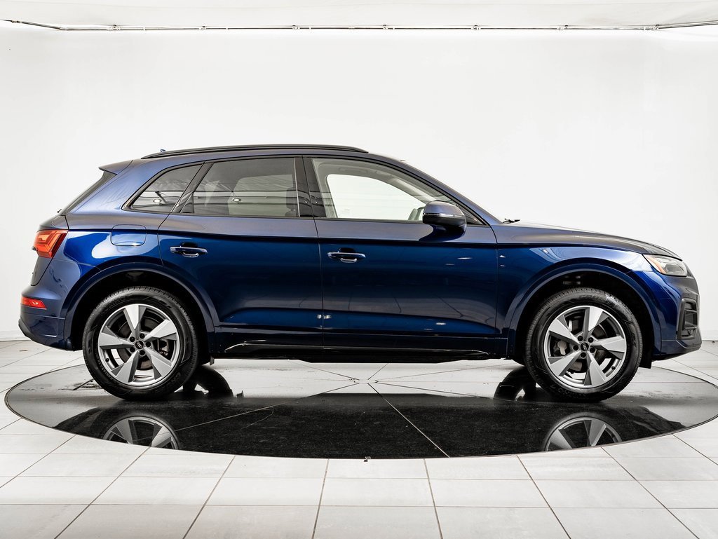 Certified 2025 Audi Q5 2.0T Premium w/ Convenience Plus Package image 11