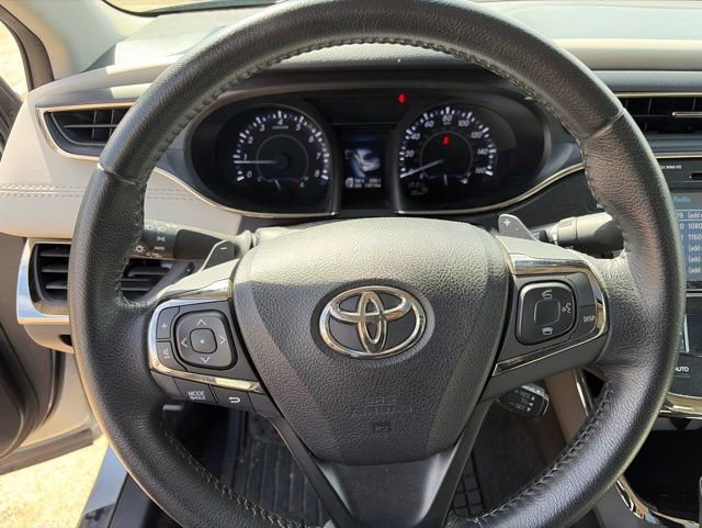Used 2015 Toyota Avalon XLE Premium FWD image 11
