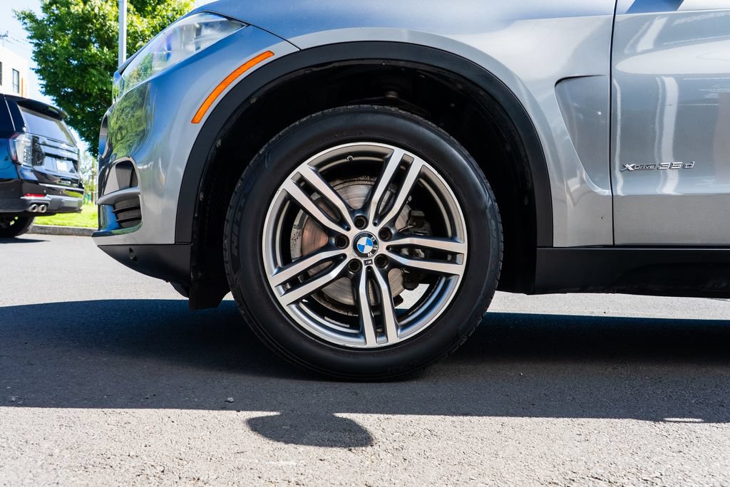 Used 2015 BMW X5 xDrive35d AWD/4WD image 7