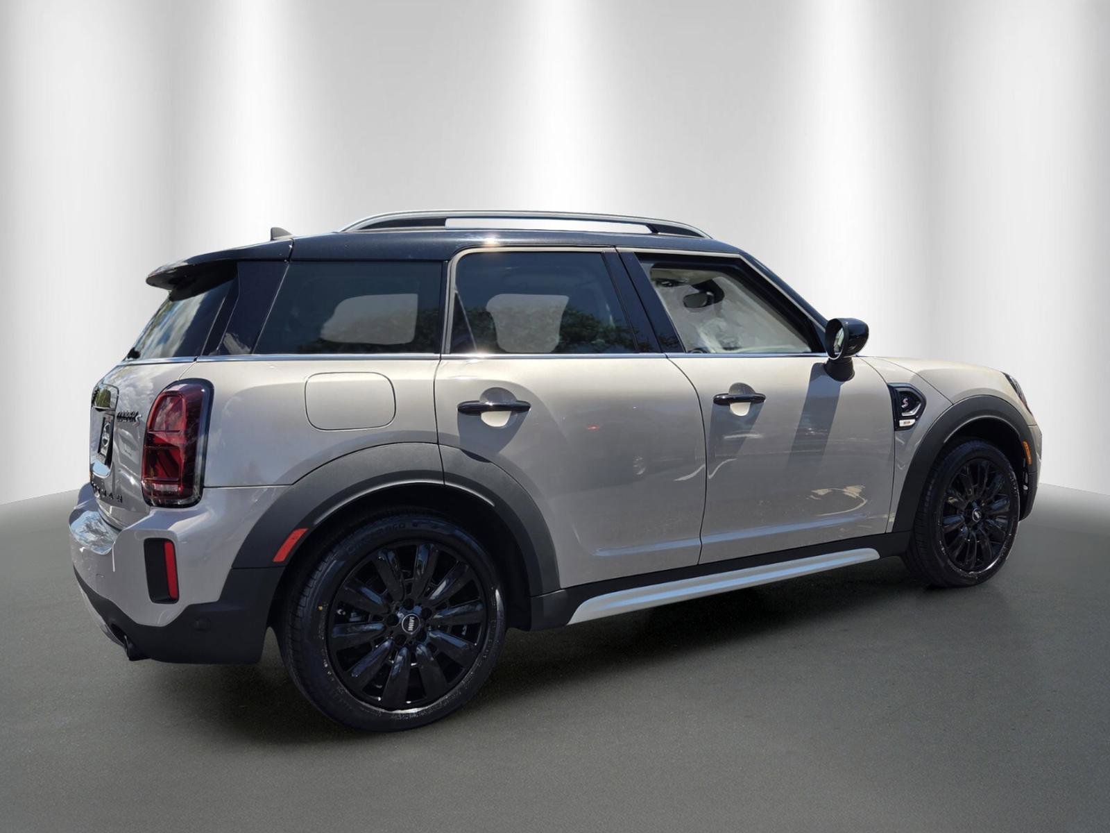 Certified 2024 MINI Cooper Countryman S w/ Signature Upholstery Package FWD image 7