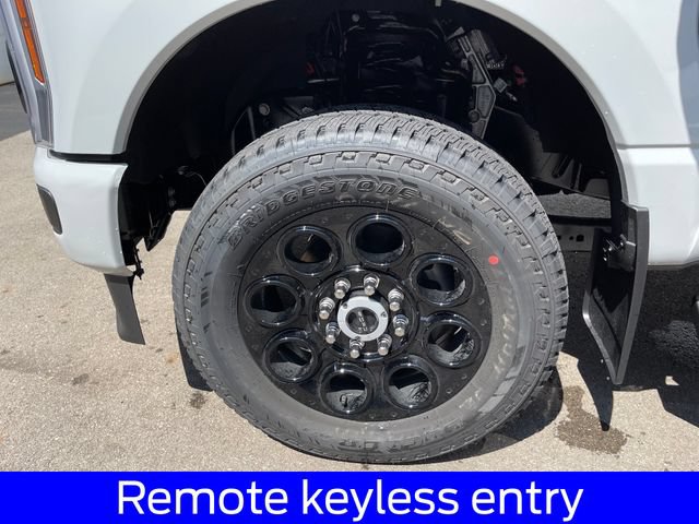 New 2026 Ford F350 Lariat w/ Black Appearance Package AWD/4WD image 23
