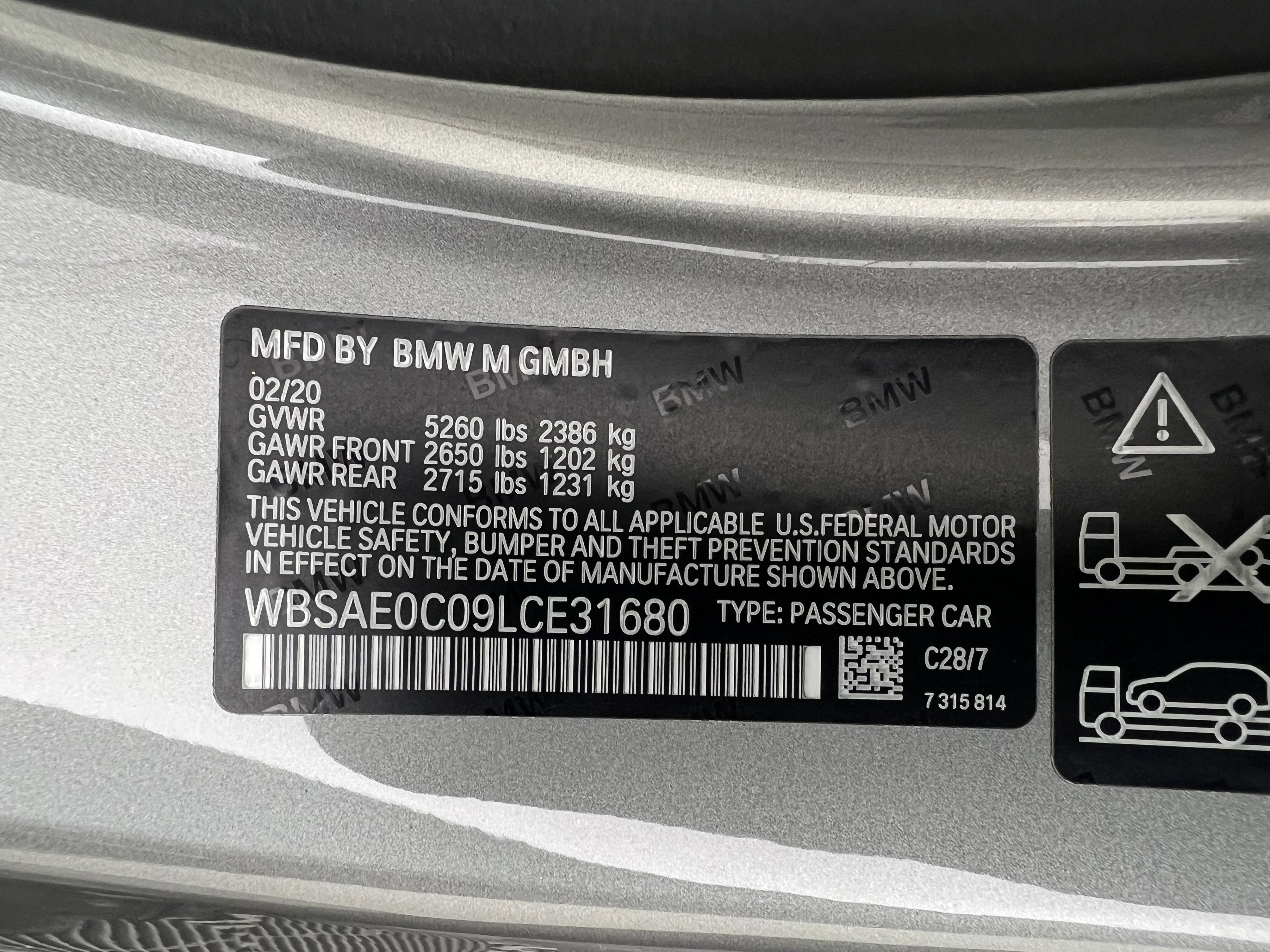 Used 2020 BMW M8 Competition image 33