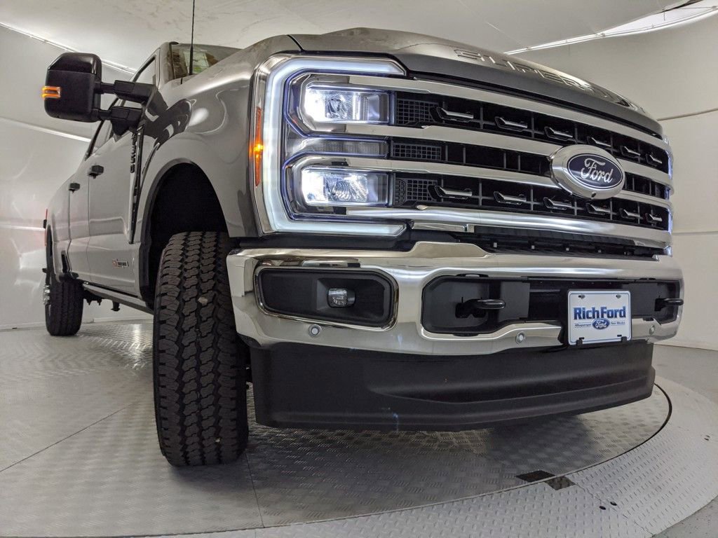 New 2025 Ford F350 Lariat w/ Lariat Ultimate Package image 29