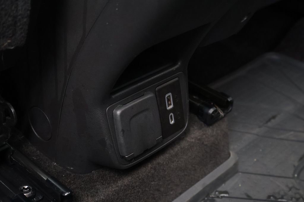 Certified 2023 Chevrolet TrailBlazer RS w/ Sun and Liftgate Package image 46