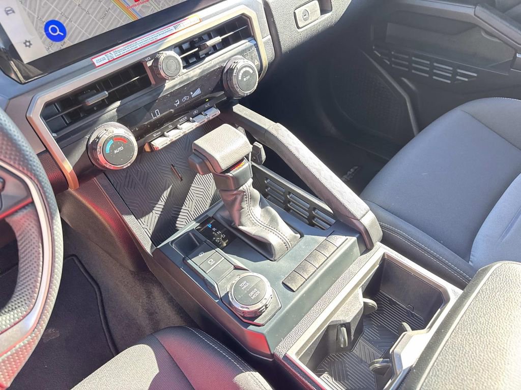 Used 2025 Toyota Tacoma TRD Sport image 26
