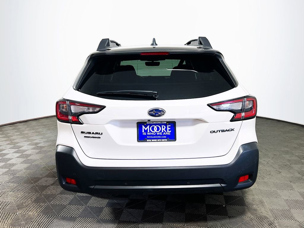 Used 2025 Subaru Outback Onyx Edition AWD/4WD image 6