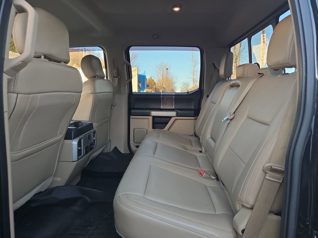 Used 2019 Ford F250 Lariat w/ Chrome Package image 14