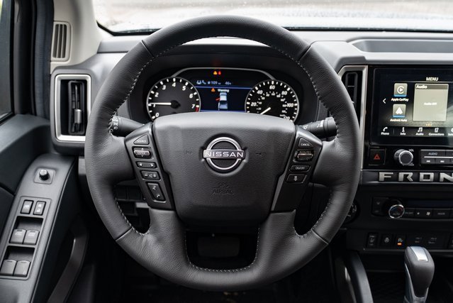 New 2026 Nissan Frontier SV w/ SV Convenience Package image 13