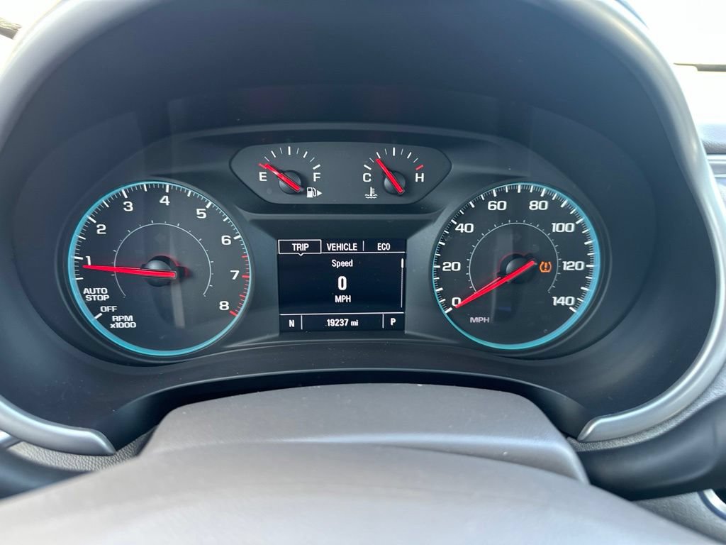 Certified 2019 Chevrolet Malibu LS FWD image 2