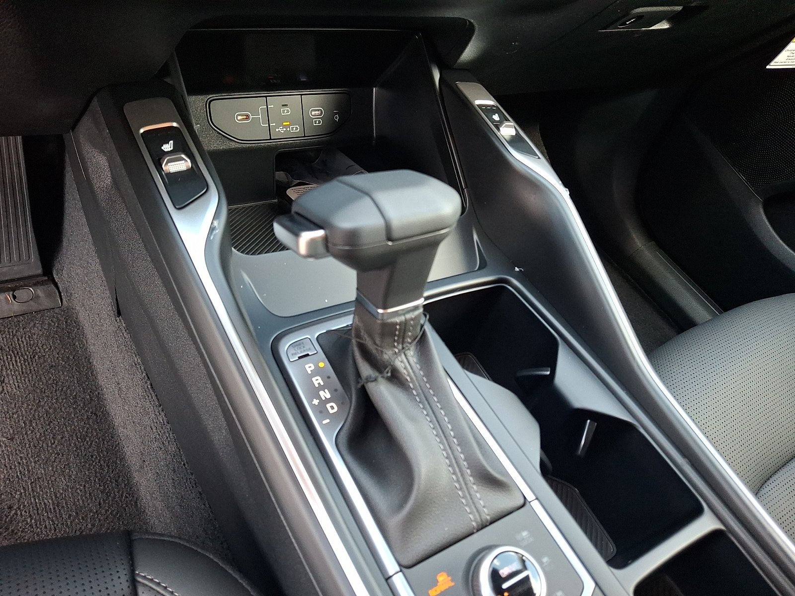 New 2026 Kia Sorento EX AWD/4WD image 11