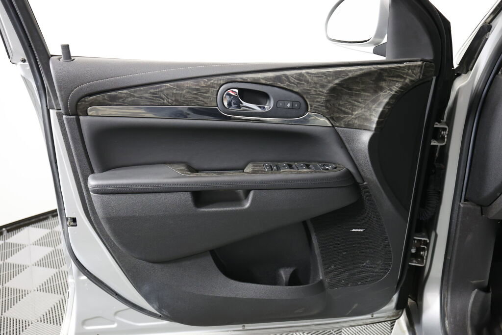 Used 2014 Buick Enclave Leather AWD/4WD image 12