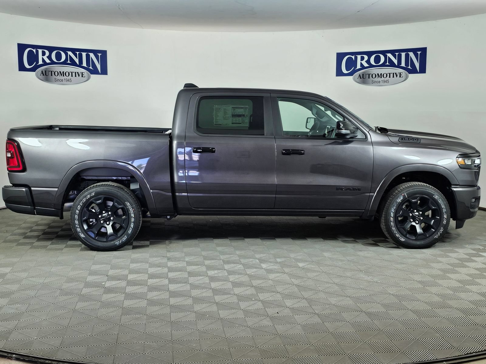 New 2026 RAM 1500 Big Horn AWD/4WD image 25