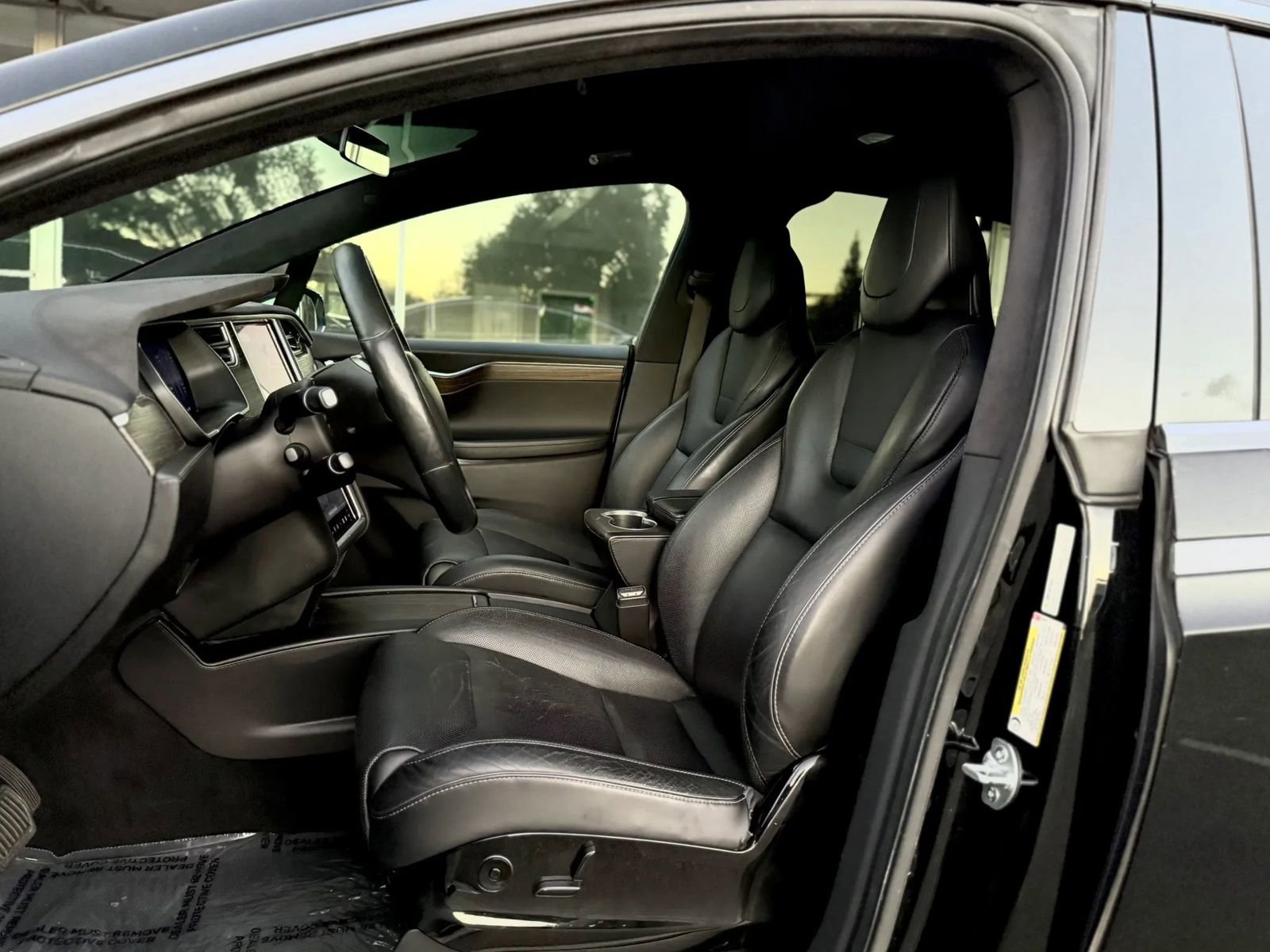 Used 2016 Tesla Model X 90D image 18