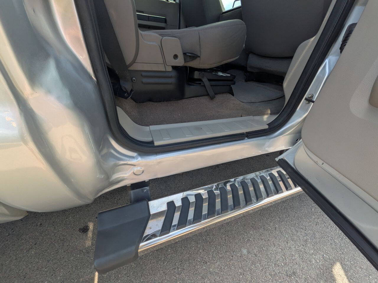 Used 2010 Ford F250 Lariat AWD/4WD image 30