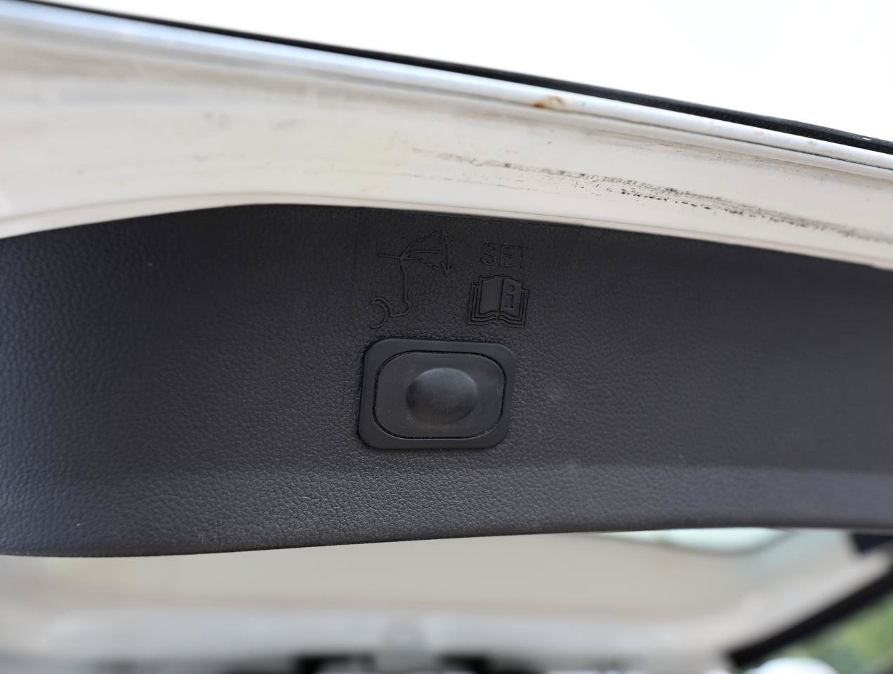 Used 2013 Ford Escape SE AWD/4WD image 13
