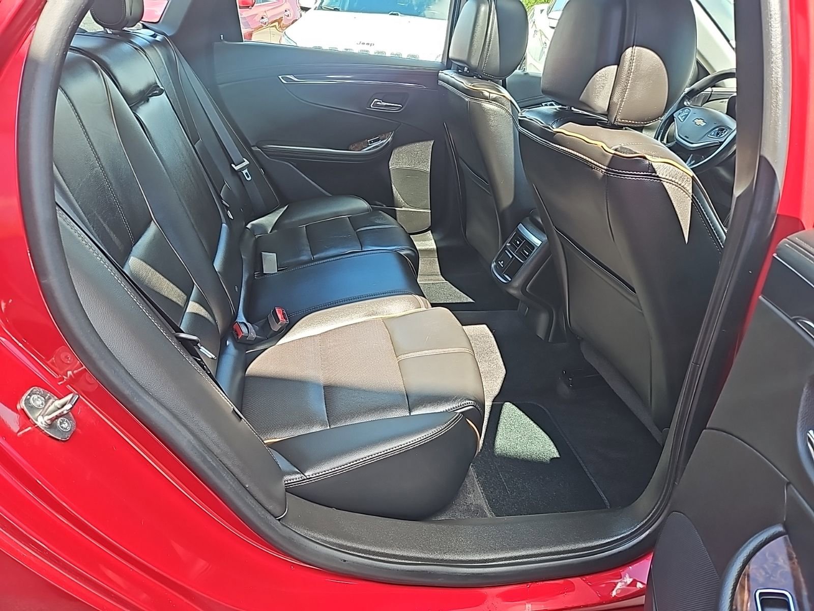 Used 2014 Chevrolet Impala LTZ FWD image 18