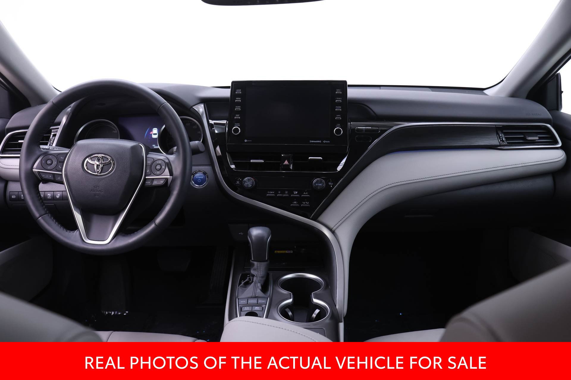 Certified 2022 Toyota Camry XLE w/ Cold Weather Package FWD image 5