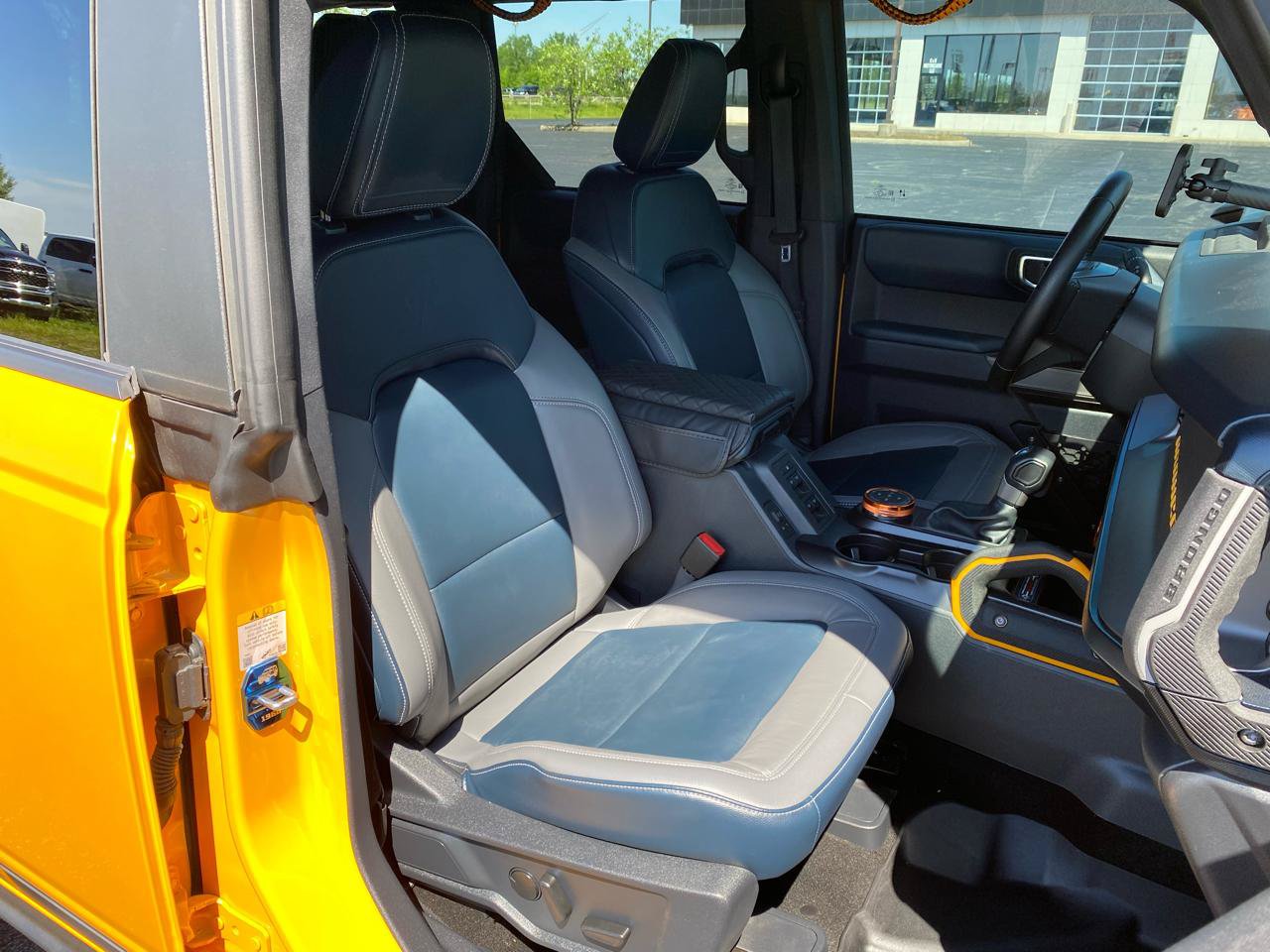 Used 2021 Ford Bronco First Edition AWD/4WD image 18