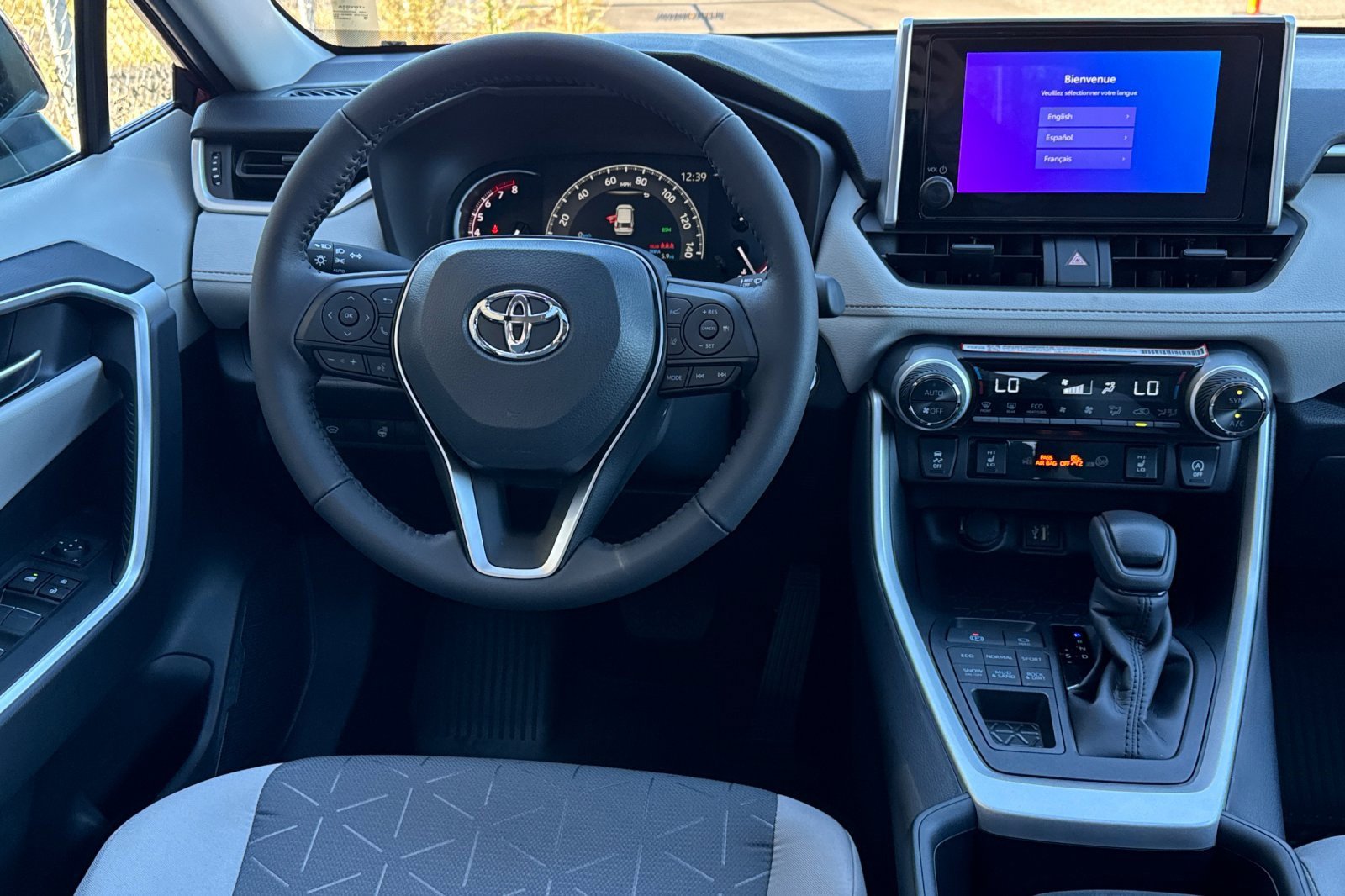 New 2025 Toyota RAV4 XLE image 14