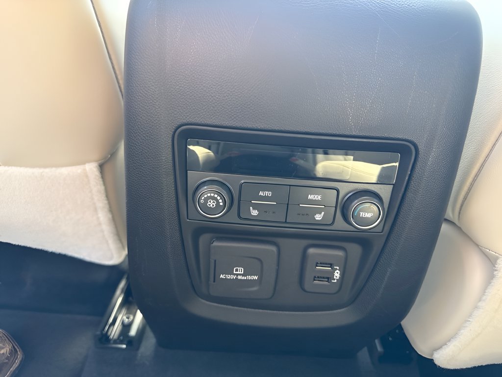 Used 2023 Buick Enclave Premium w/ Experience Buick Package FWD image 15