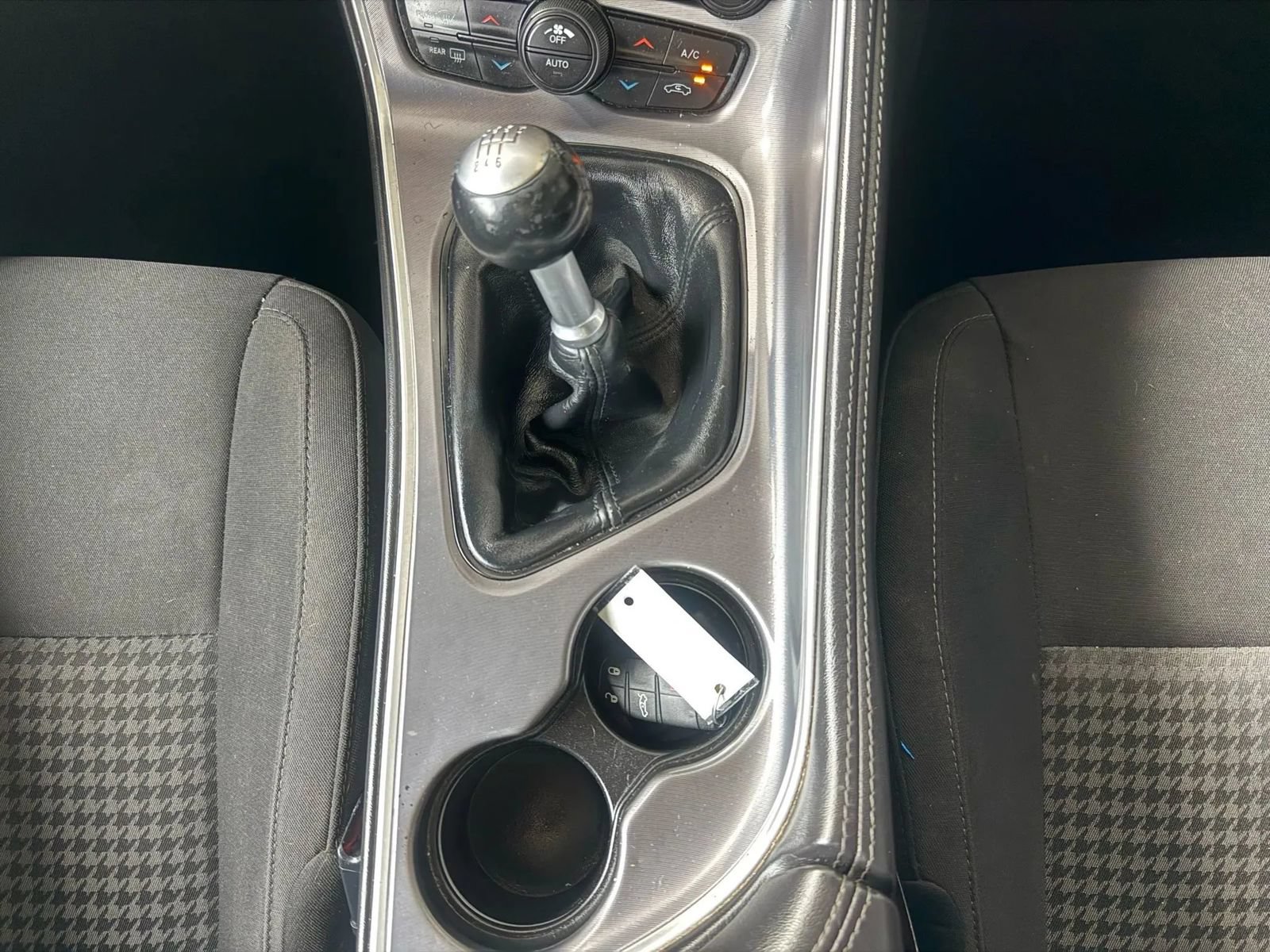 Used 2019 Dodge Challenger R/T RWD image 30
