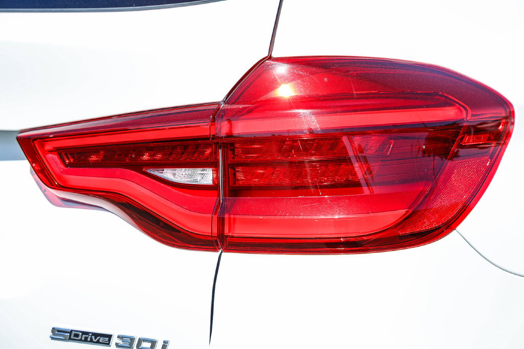 Used 2019 BMW X3 sDrive30i w/ Convenience Package RWD image 8