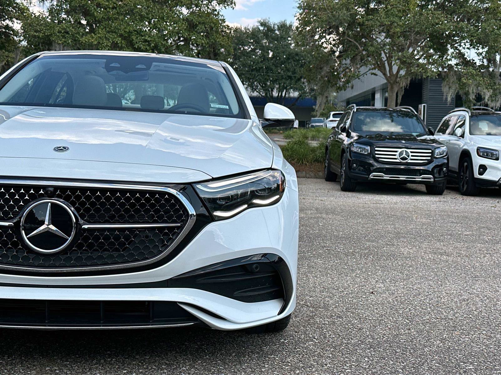 New 2026 Mercedes-Benz E 450 4MATIC Sedan image 9