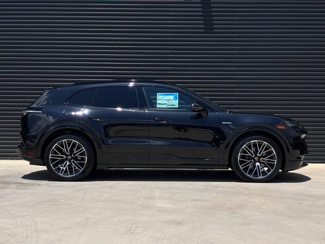 New 2026 Porsche Cayenne Electric AWD/4WD image 8