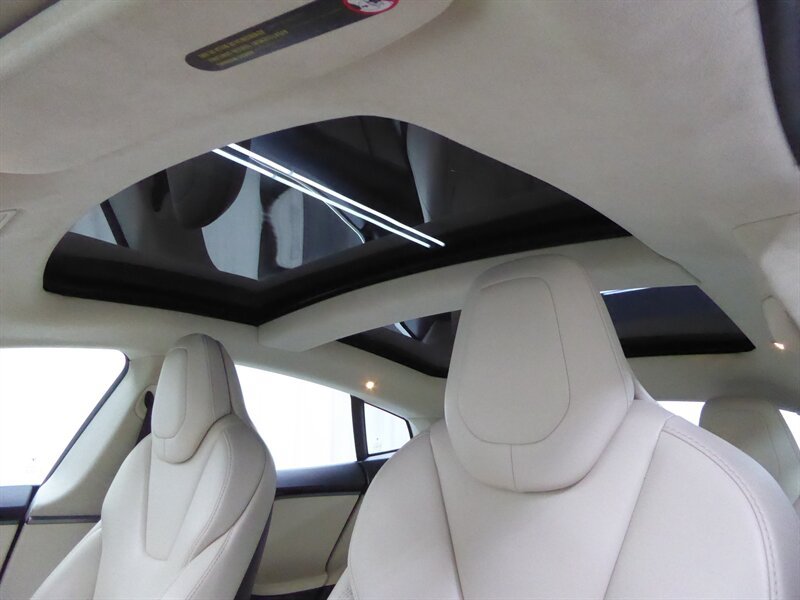Used 2018 Tesla Model S 100D AWD/4WD image 16
