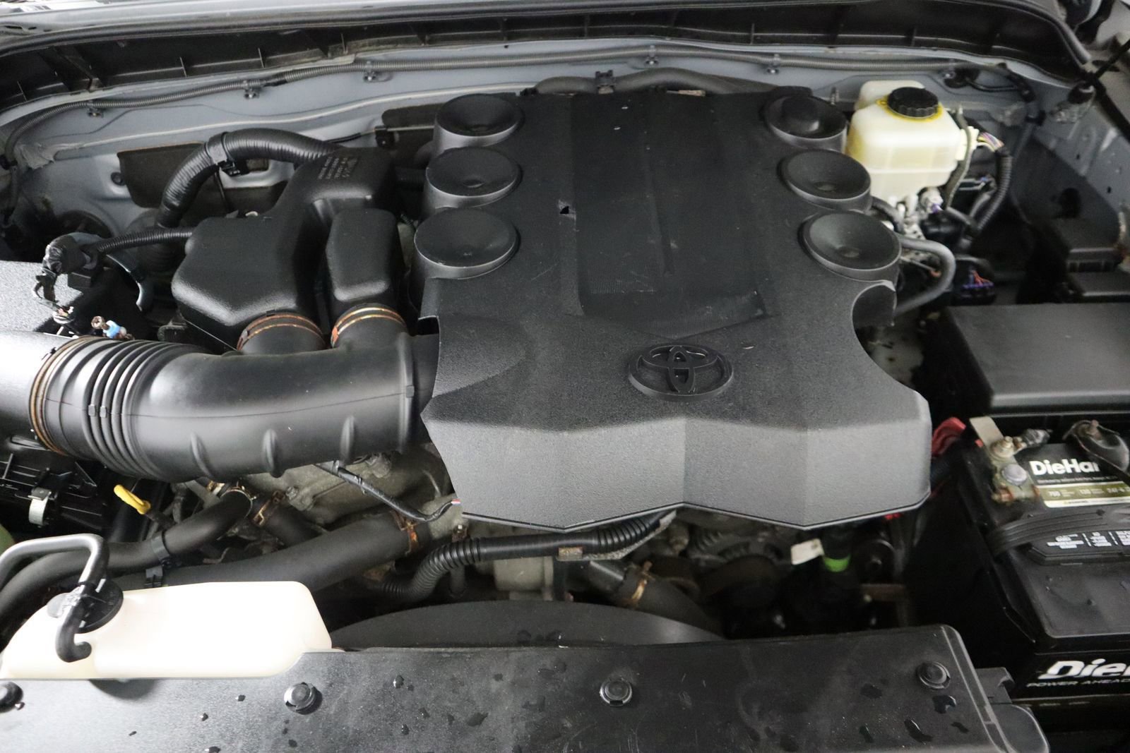 Used 2014 Toyota FJ Cruiser 4WD w/ Upgrade Package image 51