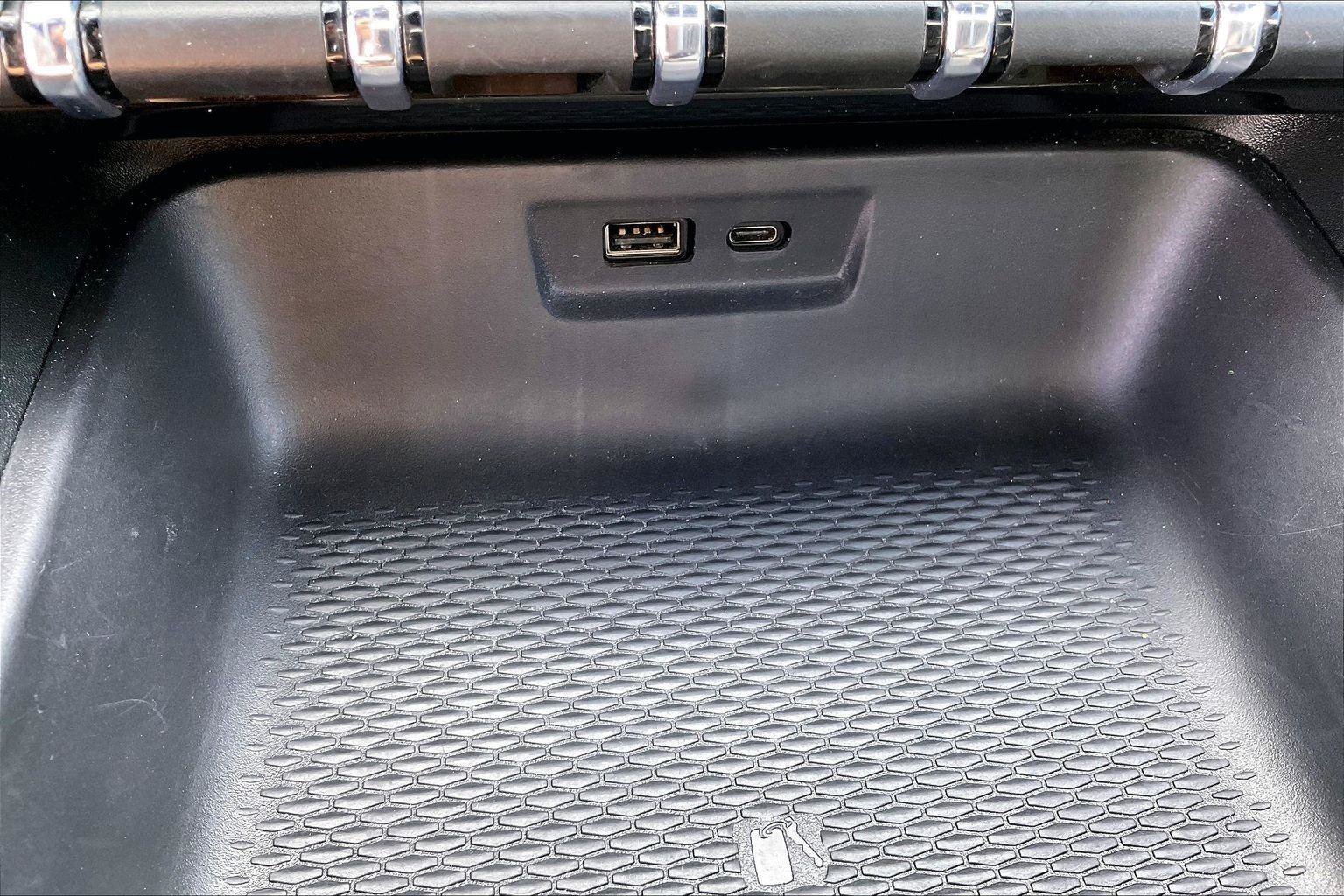 Used 2026 GMC Terrain Elevation FWD image 35