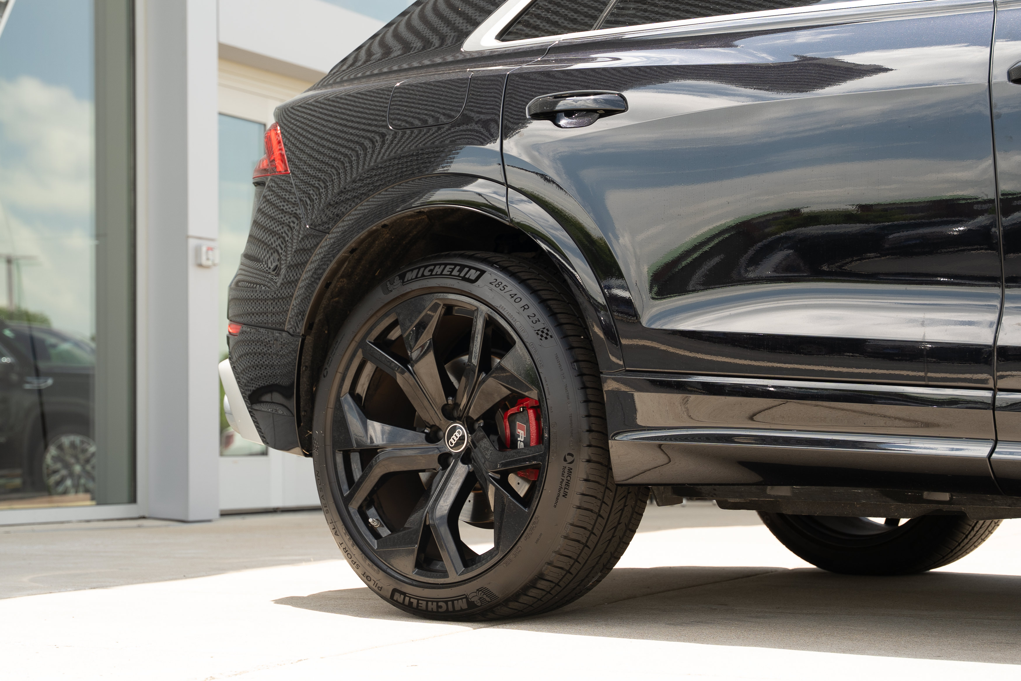 Certified 2021 Audi RS Q8 AWD/4WD image 40