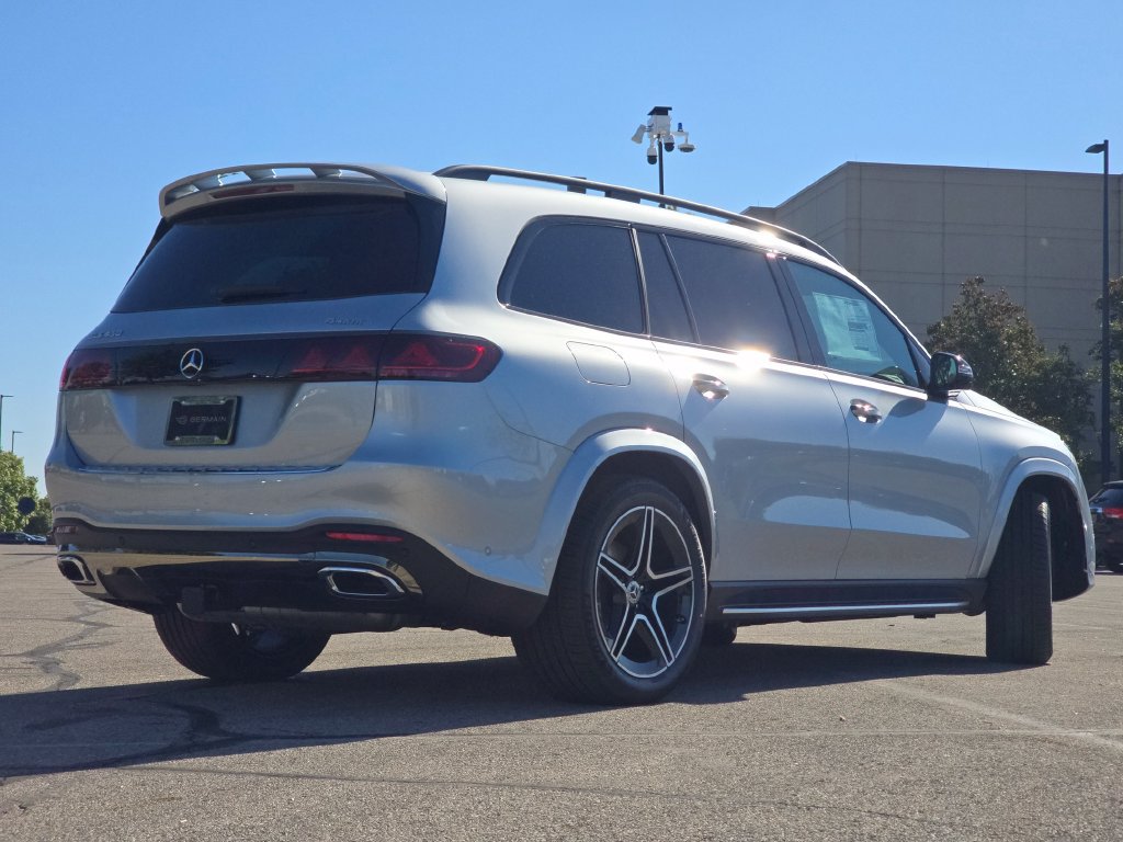 New 2027 Mercedes-Benz GLS 450 4MATIC image 17