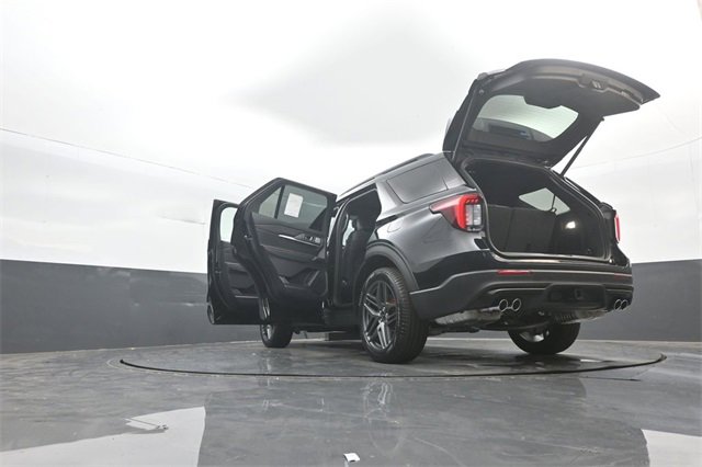 New 2026 Ford Explorer ST w/ Sun And Sound Package image 39