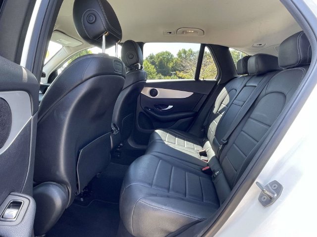 Used 2019 Mercedes-Benz GLC 300 image 15